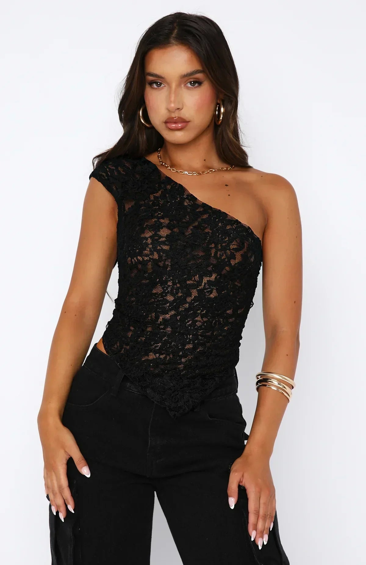 TRENDY LACE TOP