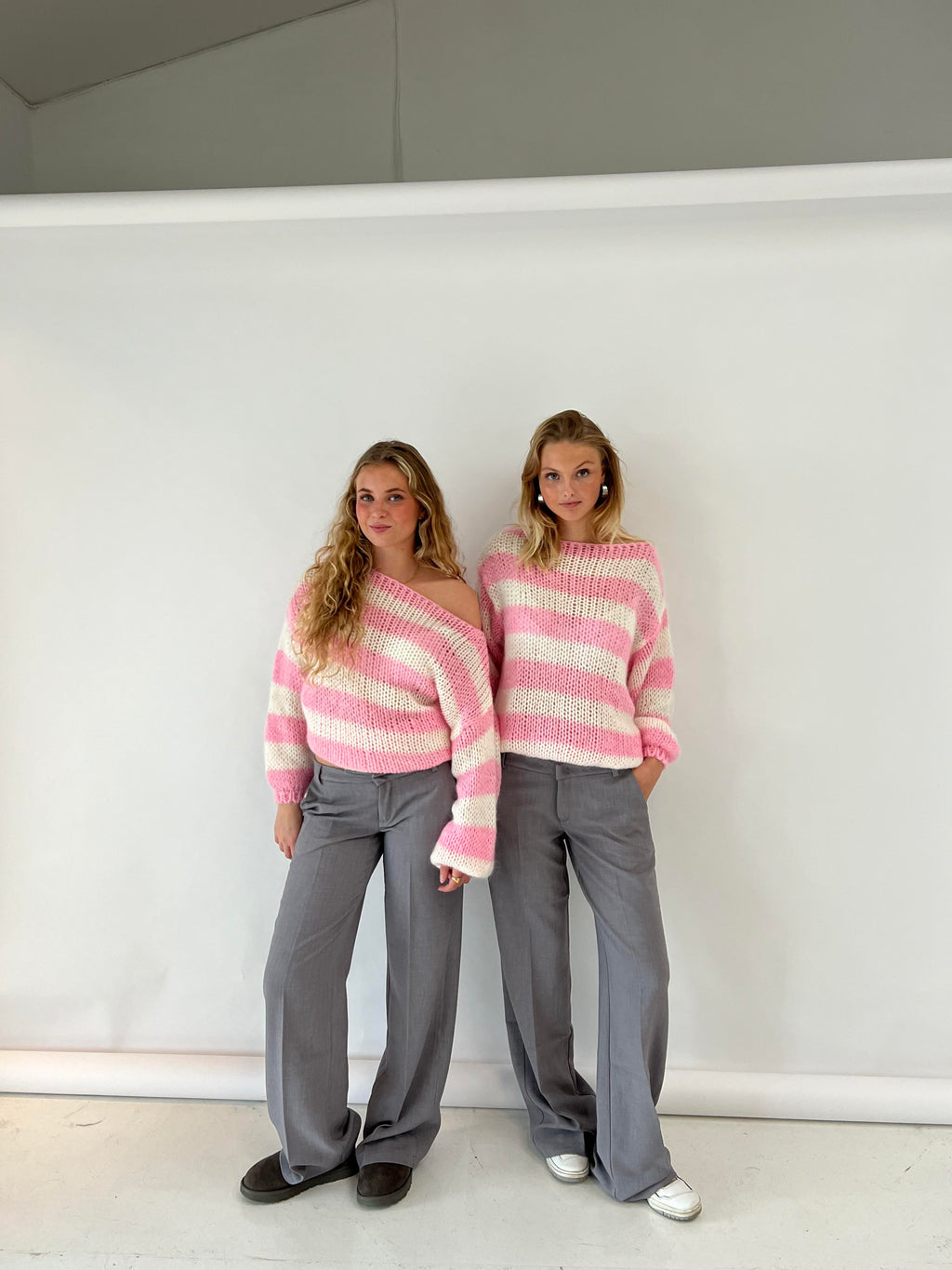 STYLISH STRIPED SWEATER