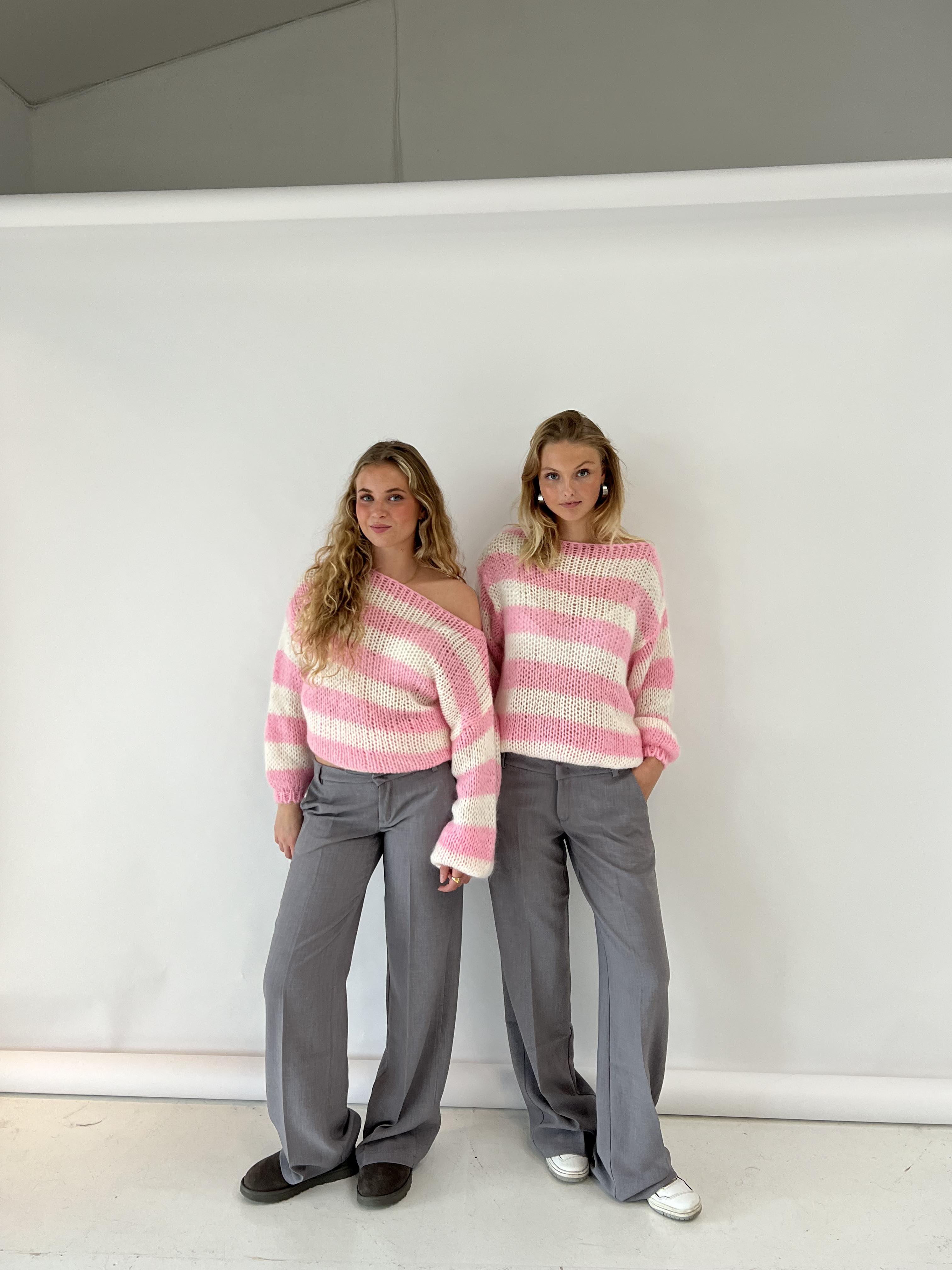 STYLISH STRIPED SWEATER