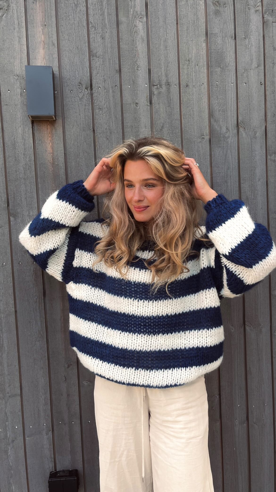 STYLISH STRIPED SWEATER